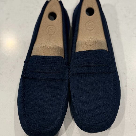 WORN ONCE - Rothy's Navy "The Driver" - Women's 8.5 - Picture 3 of 6